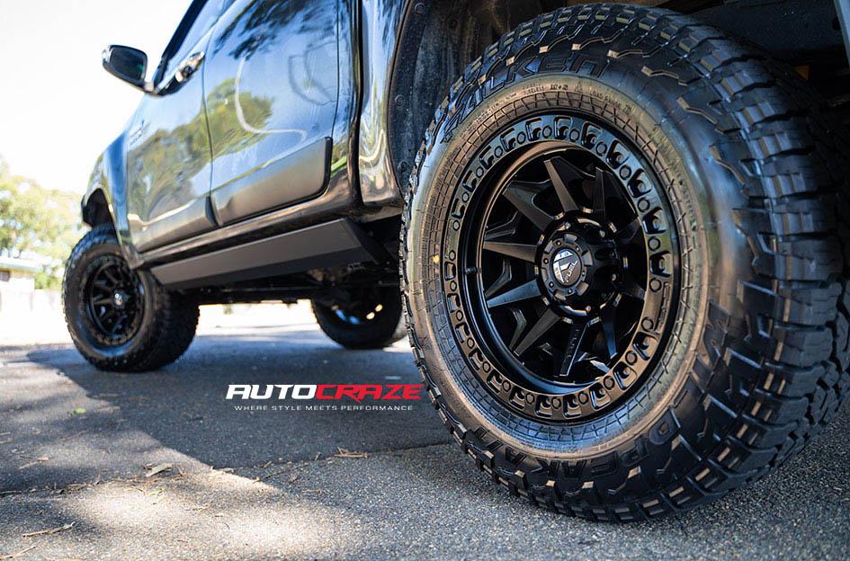TOYOTA HILUX N80 4WD COVERT MATTE BLACK